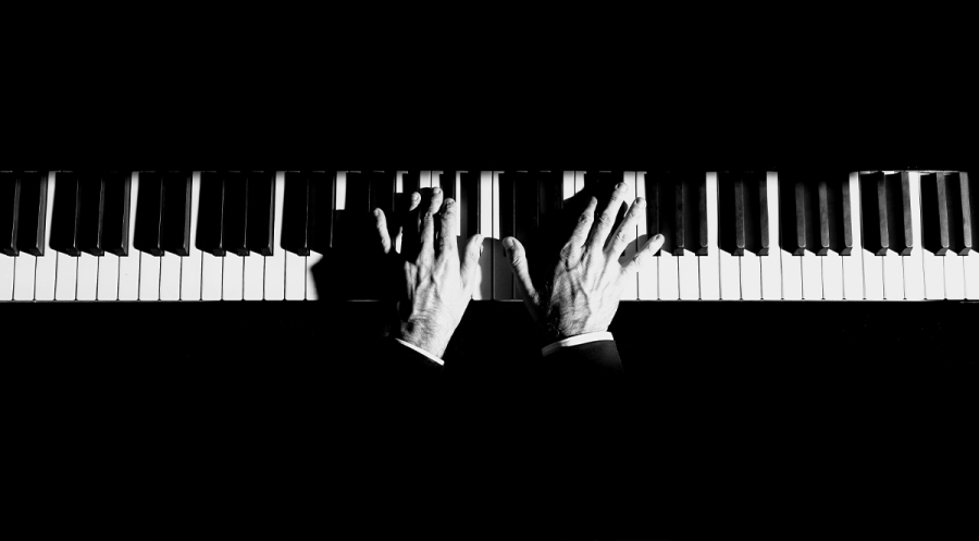 The History Of Dueling Pianos