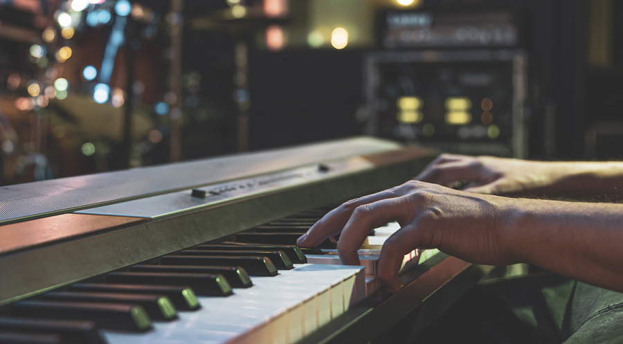 I’m a Dueling Piano Bar Player Part 2